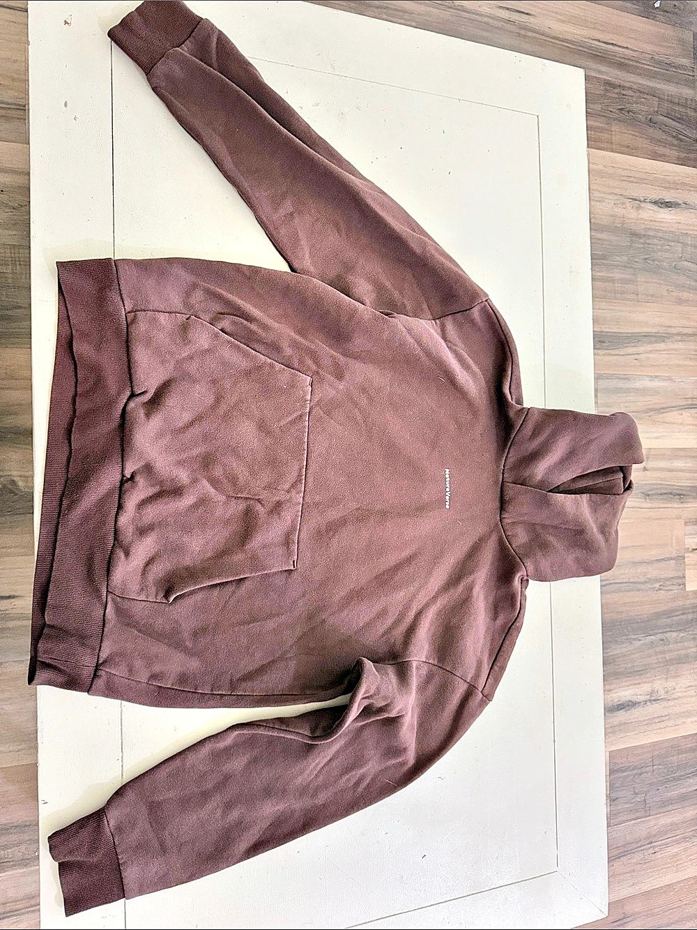 H&Medium NatureVerse Graphic Hoodie Relaxed Fit Brown Size Medium
